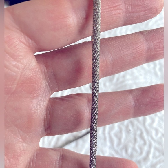 Silver necklace with crystals - Picture 5 of 5